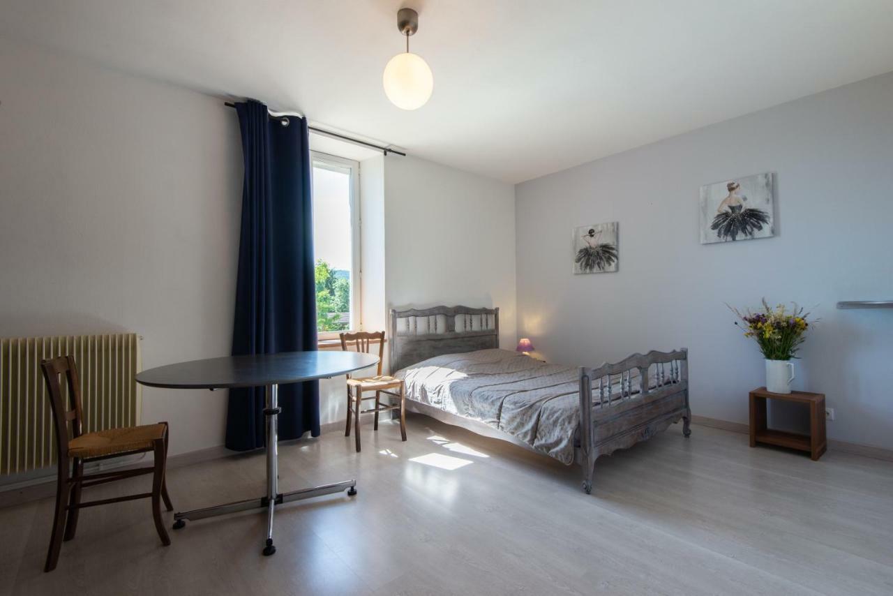 Gite La Janiat Montigny-sur-l'Ain Dış mekan fotoğraf
